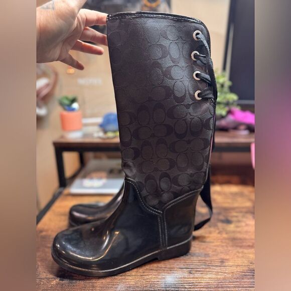 Coach Black Logo Rain Boots size 8 - Picture 11 of 13
